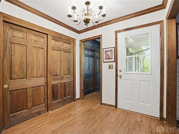 5th image of 2996 Millville Shandon Rd