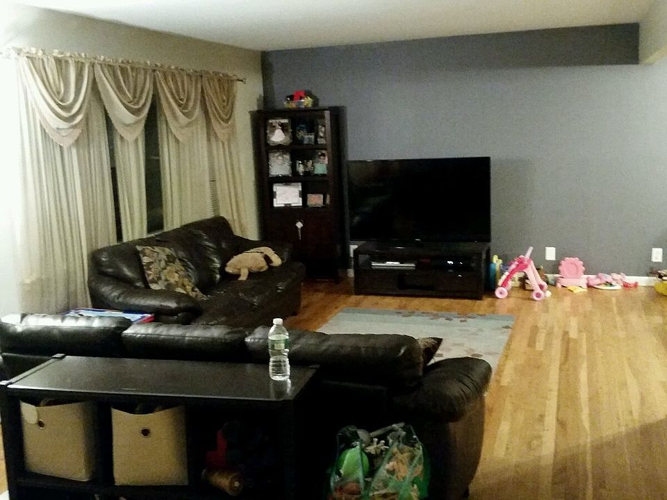 1st image of 15441 21st Ave #2