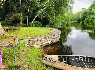 2 Lakeview Dr, Vernon, CT 06066