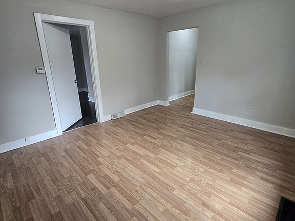 2nd image of 550 McKinley Ave