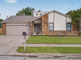 8426 N 117th Ave E, Owasso, OK 74055