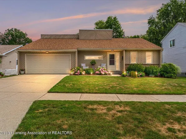 2352 Graystone Dr, Okemos, MI 48864