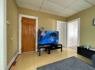 222 Hutton St Floor 2, Jersey City, NJ 07307