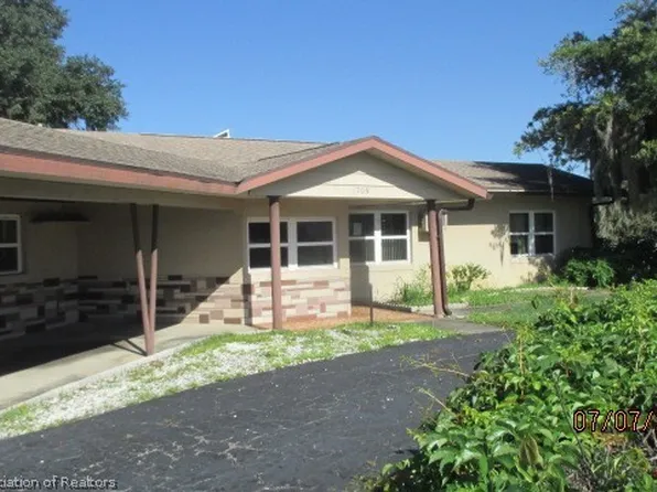 1706 Lake Clay Dr, Lake Placid, FL 33852