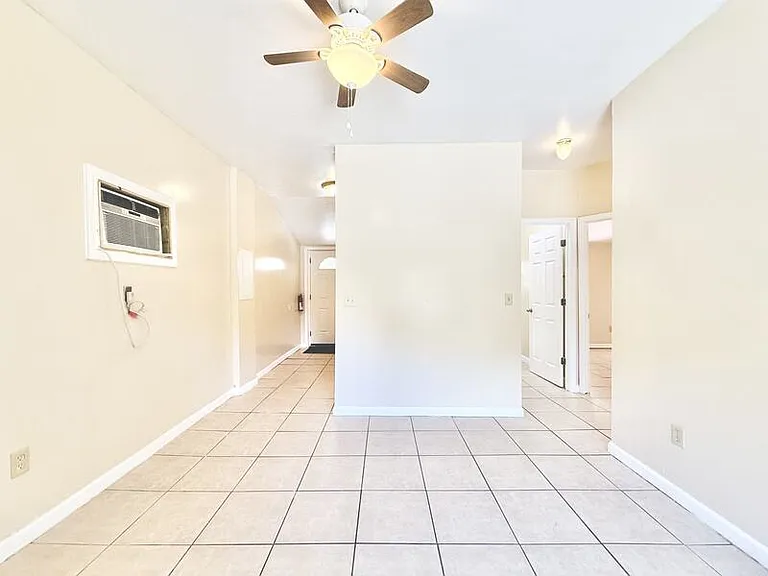 335 E Central Ave — Photo 12