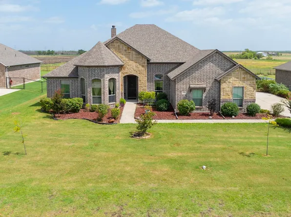 1858 Rolling Meadow Ln, Nevada, TX 75173