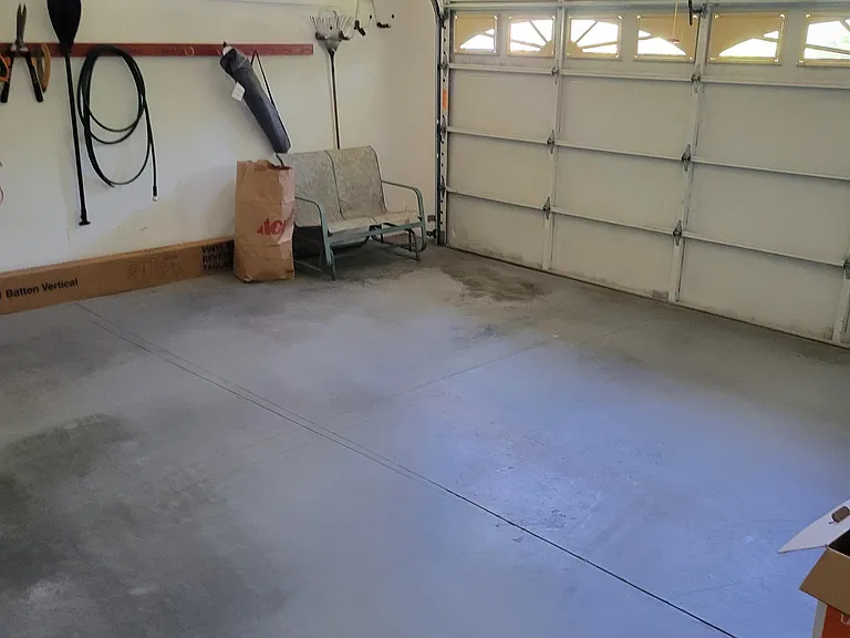 111 Gilford Ter — Photo 32