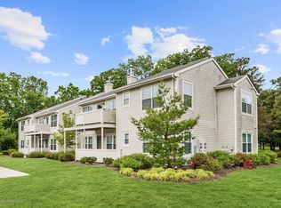 184 Pinetree Ct, Howell, NJ 07731