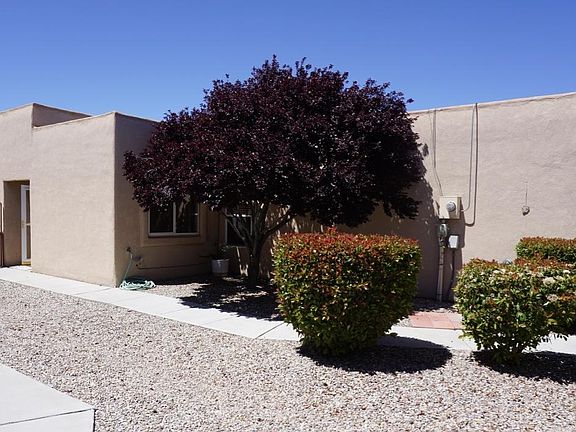 2nd image of 2215 Camino Contento NW