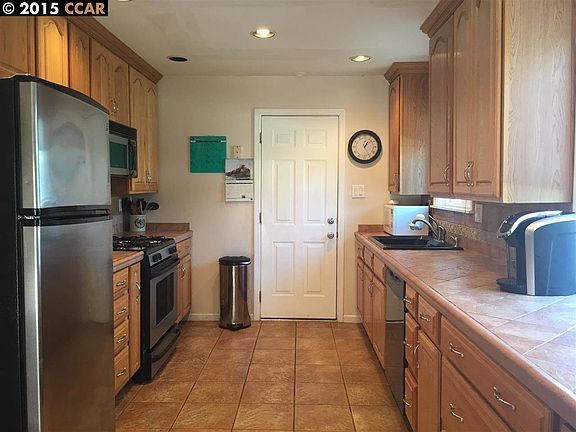 4th image of 2713 Cortez Ct