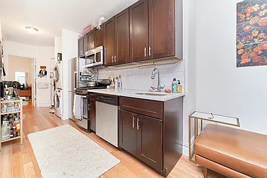 Rented by Living New York