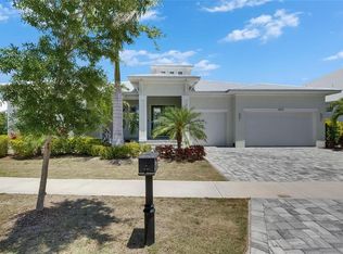 5717 Tybee Island Dr, Apollo Beach, FL 33572