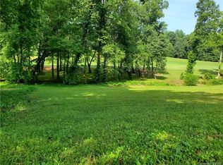 4224 Plantation Dr, Morganton, NC 28655