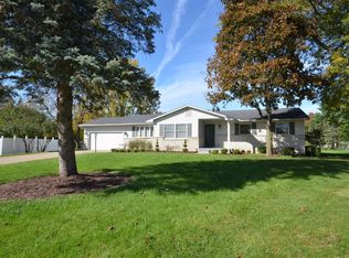 5339 Butternut Tree Ct, Flint, MI 48532