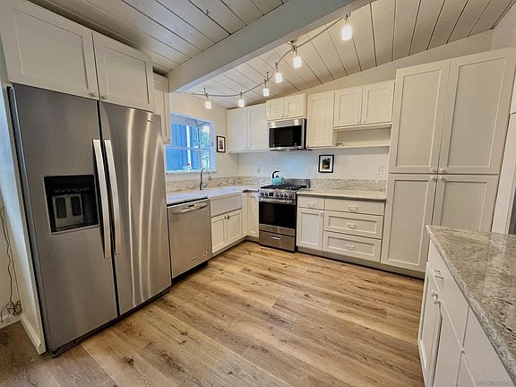 5th image of 5418 Baja Dr