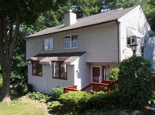24 Gates Rd #B, Worcester, MA 01603