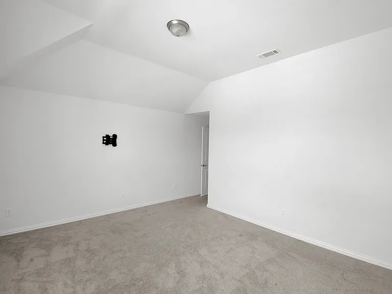 913 Peabody Dr — Photo 26
