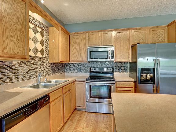 2nd image of 12146 Xylite St NE Unit C