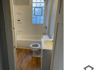 2407 James Ave N #2, Minneapolis, MN 55411