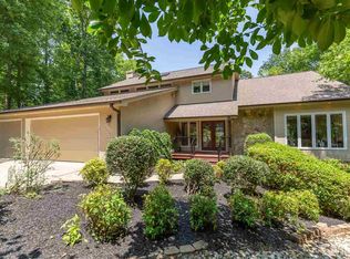 113 Lochwood East Dr, Cary, NC 27518
