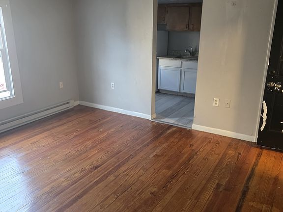 3rd image of 5472 Main St APT 201