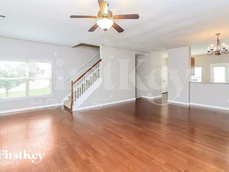 850 Riverdance Dr — Photo 5