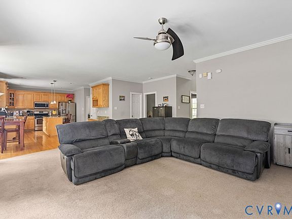 4th image of 10700 Sterling Cove Dr