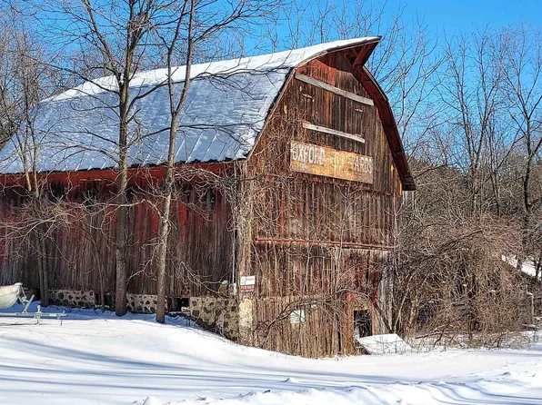 104 East Hillyer St, Oxford, WI 53952