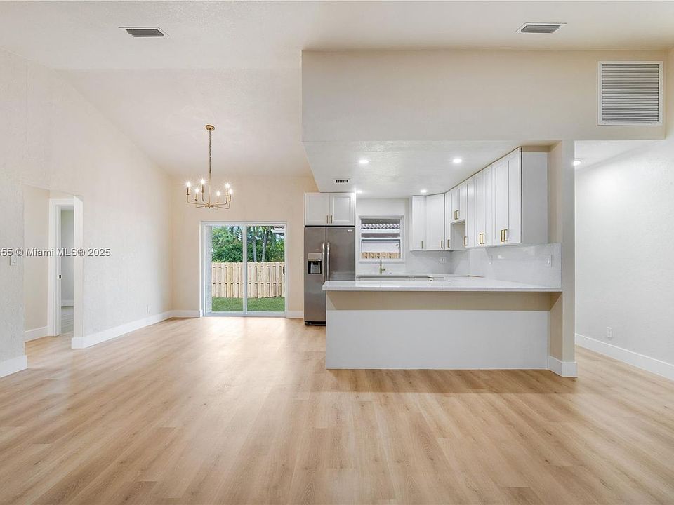 1st image of 3380 NE 13th Ave #0
