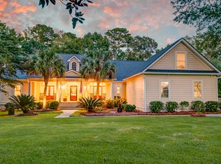 209 Huntington Rd, Summerville, SC 29483