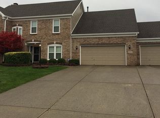 10737 Gateway Dr, Fishers, IN