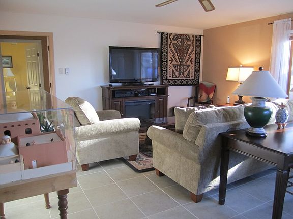 2nd image of 2308 Cedros Cir