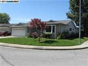 1st image of 34345 Barnfield Ct