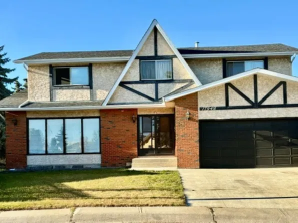 17948 94th Ave NW, Edmonton, AB T5T 1Y2
