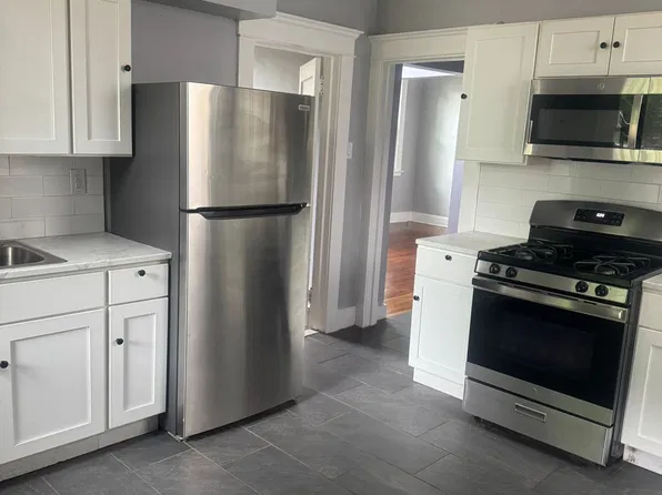 149 Dover St #1, New Haven, CT 06513