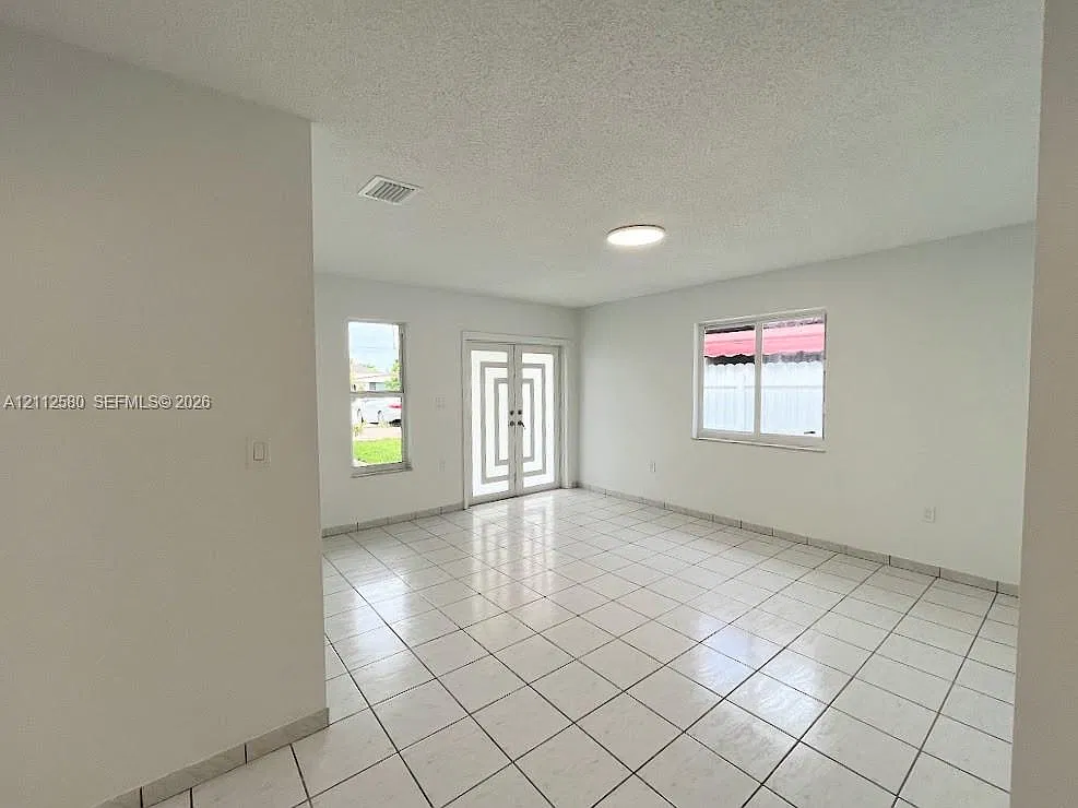 Flagler Grove Estates Ext — Photo 2