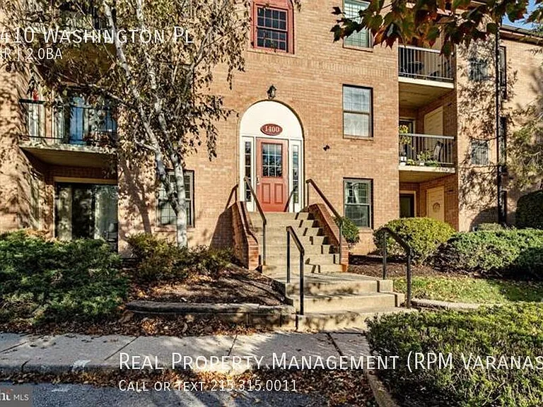 1410 Washington Pl — Photo 2