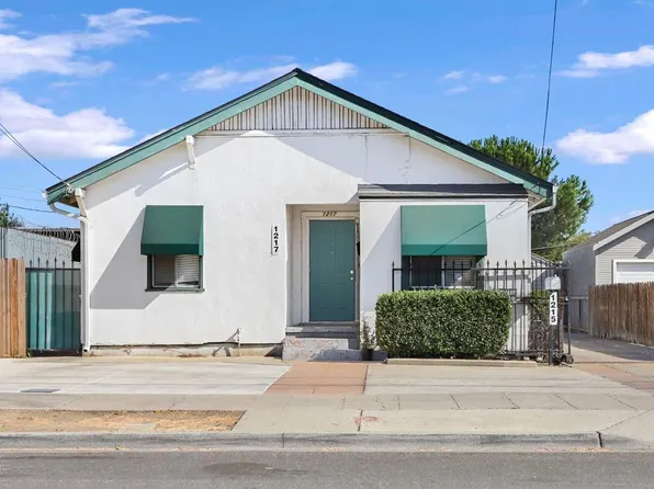 1217-1215 W Fremont St, Stockton, CA 95203