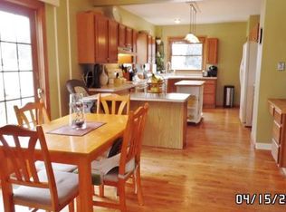 2005 E Newberry St, Appleton, WI 54915