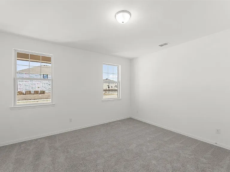 2109 Hibiscus Ln — Photo 4