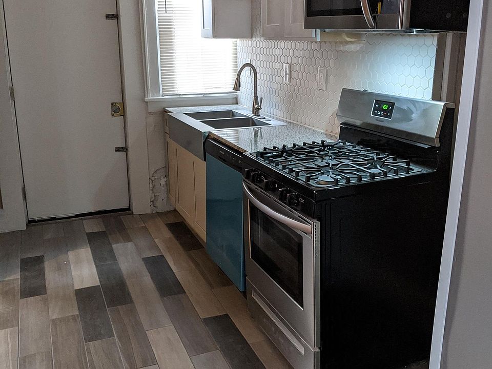 1st image of 23 W Blake Ave