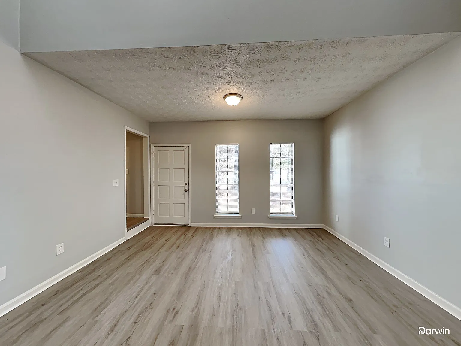 3 bed, 2.0 bath, 1281 sqft, $1,535 — Photo 4