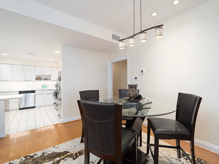 101 Shearwater Ct E — Photo 5
