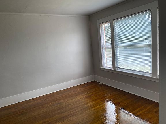 3rd image of 330 Bellefontaine Ave #324/330