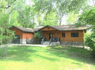 207 E Water St, Montello, WI 53949