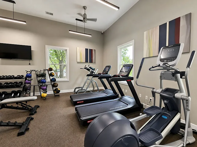 The Bradford at Easton Apartment Homes — Photo 30