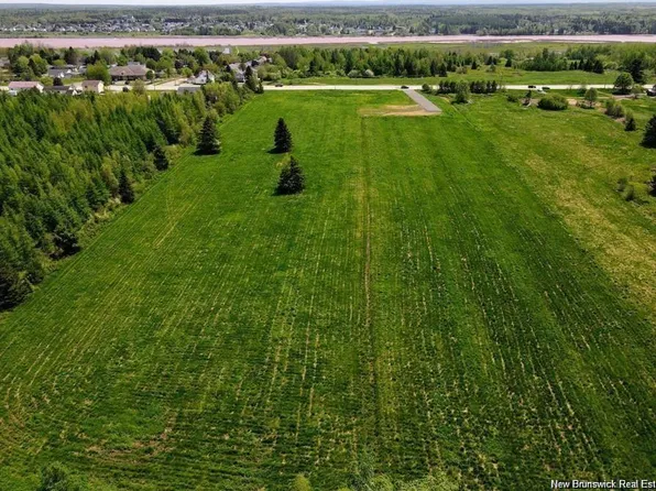 LOT Salisbury Rd, Moncton, NB E1E 1A4