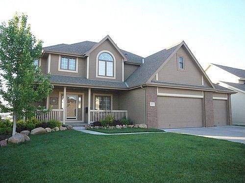 2nd image of 4820 Sierra St