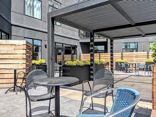 Rented by Bushburg | media 22