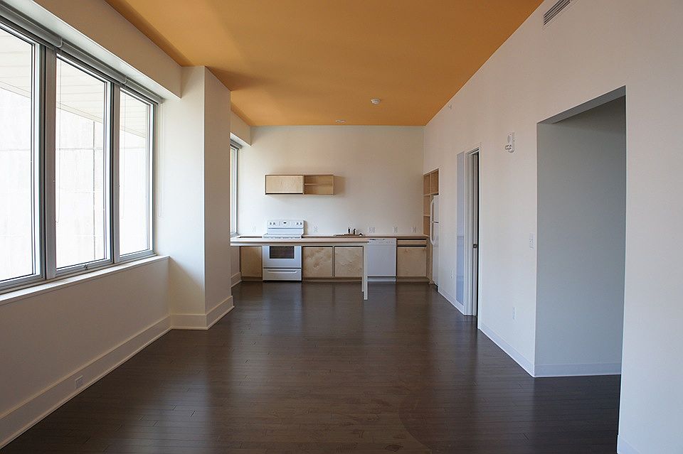 2nd image of 120 E 1st St N APT 6Q